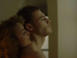 "Atama dedim ki, seriala baxma" - intim səhnələrə çəkilən aktrisa - FOTO