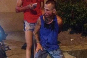 Həyatının şokunu yaşadı Soymağa çalışdığı qadın döyüşçü çıxdı - VİDEO