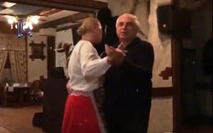 Hadi Rəcəbli yenə gündəmdə - Bu dəfə slavyan xanımla+Video