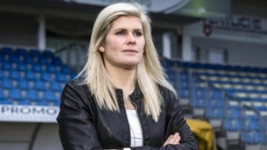 Qadın baş məşqçidən ŞOK AÇIQLAMA: Seçimlərini cinsiyyət orqanlarının uzunluğuna görə edir