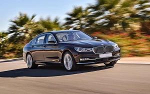 Xidməti maşınlara milyonlar xərcləyən qurumların - Siyahısı