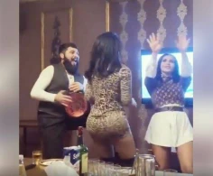 Azərbaycanlı qızların sosial şəbəkələrdə Şok videosu yayıldı: Erotik...