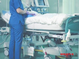 Azərbaycanda yeniyetmə qız bıçaqlanıb