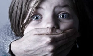 62 yaşlı məktəb direktoru 6-cı sinif şagirdinə seksual zorakılıq etdi — Xaçmazda biabırçılıq