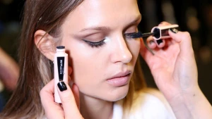 Saxta kosmetikanı orijinaldan fərqləndirməyin 7 üsulu