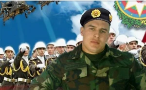 Ermənistan səfirliyinə Mübarizin posteri asıldı - Video