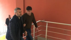 Qadınlara cinsiyyət orqanını göstərən manyak HƏBS EDİLDİ