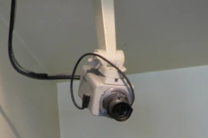 Bakıda məktəbin tualetinə kamera quraşdırılıb - VİDEO