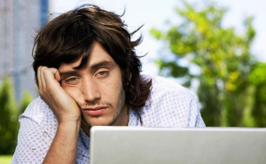 Çox yorğunam, məndə nə baş verir? –Günboyu halsızlığın səbəbləri bu xəstəliklər ola bilər