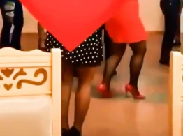 Bakıda toyda biabırçı ifa: "Durun,gedək bazlığa"