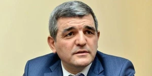 Deputatdan təklif: bazar günü iş günü olsun