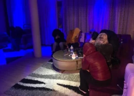 İdman zalında fahişəlik göstərən qadınlar tutuldu - Əməliyyatdan real görüntülər