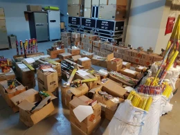 Gömrükdə ŞOk!Avtomobilin baqajından 1 milyona yaxın...