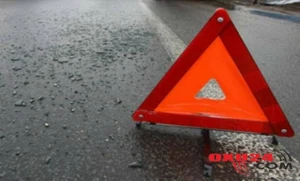 Yeyib-içdiyi evdə öncə qadını, sonra özünü bıçaqladı