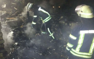 Bakıda 84 yaşlı kişi evində yanaraq öldü