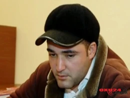 “Heyfimi qohumlarından çıxdım” - Yasda yemək yeyə bilmədiyi üçün qəbir daşlarını dağıdan şəxs