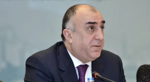 Elmar Məmmədyarov erməni qadınları belə "bağladı"