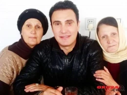 Nadir bacıları ilə - FOTO