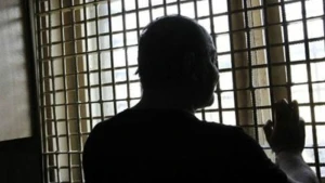 44 yaşlı kişi qayınatasının evində 6 yaşlı qıza dəfələrlə təcavüz etdi - Azərbaycanda iyrənc hadisə