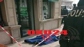 Bakıda aptekdən çıxan kişi yıxılaraq öldü - FOTO