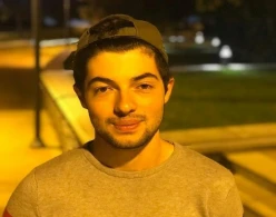 Hər iki valideynini xərçəngdən itirən tələbə evsiz qalıb: "Heç kimə yük olmaq istəmirəm..."