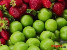 Bu iki meyvəni uşaqlara verməyin - Həkimdən xəbərdarlıq