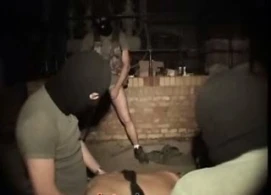 İki oğlan yeniyetmə qızı zorladı — Bakıda rüsvayçılıq