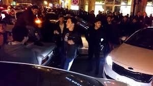 Tarqovuda izdiham:Gənclər kütləvi şəkildə yürüş etdi