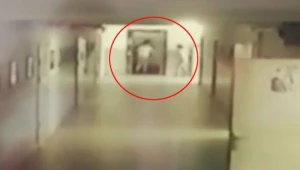 Orta məktəbdə DƏHŞƏT - 15 yaşlı şagird...