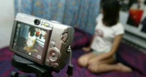 Bakıda dəhşət!Qadınla intim münasibətdə olan kişi onun videosunu çəkib,şantaj etdi