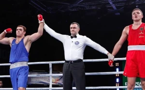 Azərbaycan boksçusu erməni peşman etdi