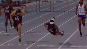 İdmanda şok görüntü!Atlet xətti keçərkən görün nə etdi