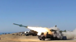 İranın ABŞ qüvvələrini vuracaq raketləri görüntüləndi