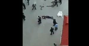 Bakıda qorxunc mənzərə:Imtahandan az bal topladığı üçün özünü binadan atdı