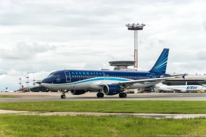 AZAL-ın işdən qovduğu əməkdaşı transseksualdan üzr istədi