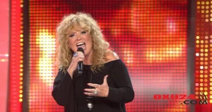 Məşhur müğənni özünə qəbir aldı