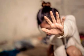 Göyçayda biabırçı hadisə - Yeniyetmə qızla cinsi əlaqəyə girən şəxsi...