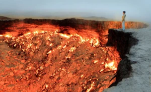 Alimlərdən "Cəhənnəm qapısı" barədə ŞOK HƏQİQƏT - Bura yaxınlaşmaq niyə qadağandır?