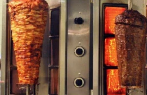 Bakıda 12 nəfərin dönərdən zəhərlənməsi faktı ilə bağlı cinayət işi başlanıb