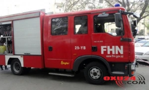 İki azyaşlı liftdə köməksiz vəziyyətdə qald