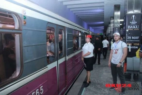 Metrodan istifadə edənlərə ŞAD XƏBƏR