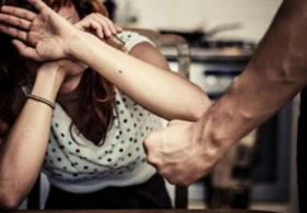 17 yaşlı oğlan öz sevgilisini güllələdi - Təfərrüat