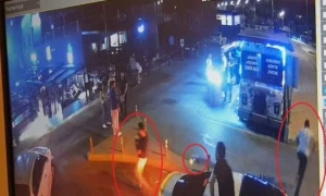 "Sevgilimə nə üçün baxdın" deyərək 2 nəfəri güllələdi — HADİSƏNİN ANBAAN VİDEOSU