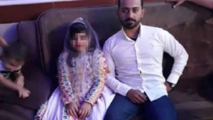 Bəyin 28, gəlinin 9 yaşı var – Foto