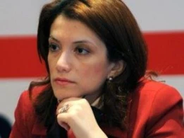 Gültəkin Hacıbəylinin "Lexus" və "Toyota Avalon" maşınlarına, mənzilinə həbs qoyuldu