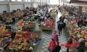 Bir zamanlar Rövşən Lənkəranskinin nəzarət etdiyi bazar sökülür