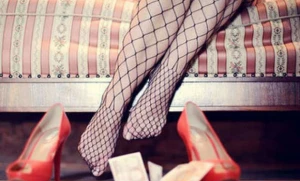 Bakıda ŞOK: İki qadın turistlə intim münasibətdə olduqdan sonra, onu hamama salıb...