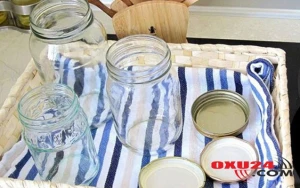 Qadın bankaların üzərinə yıxıldı, qarnı deşildi