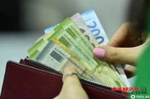 SON DƏQİQƏ: Bakıda güclü yanğın başladı - FOTO/VİDEO