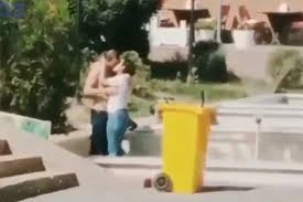 Bakı bulvarında biabırçılıq: Qızla oğlan millətin gözü qarşısında əxlaqsızlıq etdi